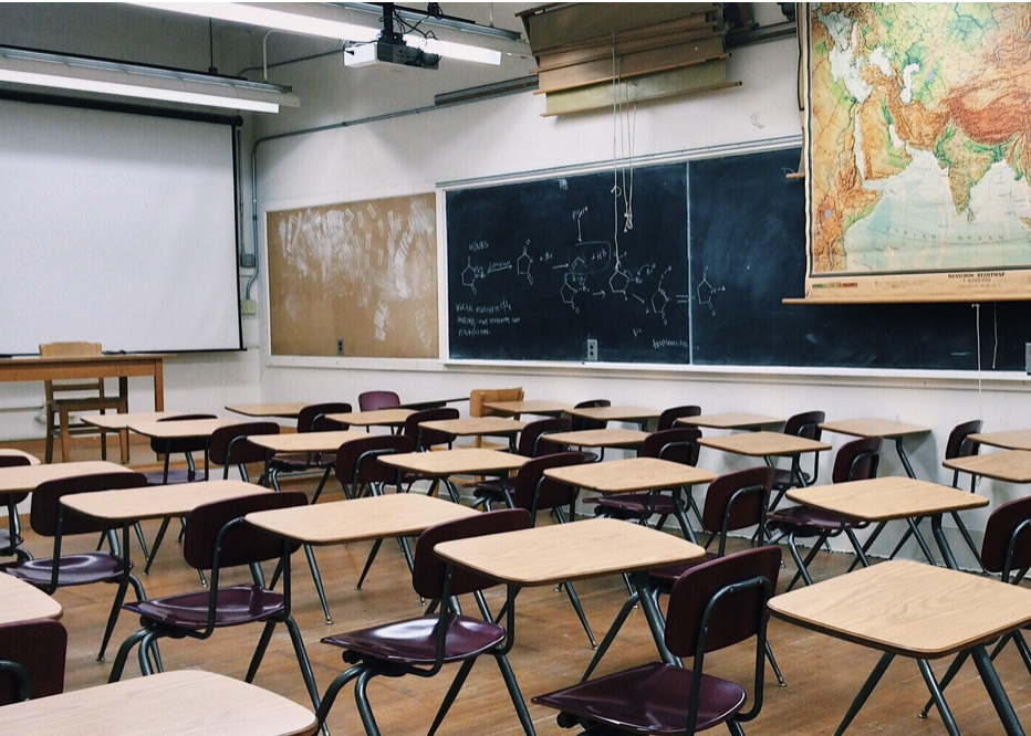Higher education and democratization in Western Balkans: challenges for integration into European Union and global economy